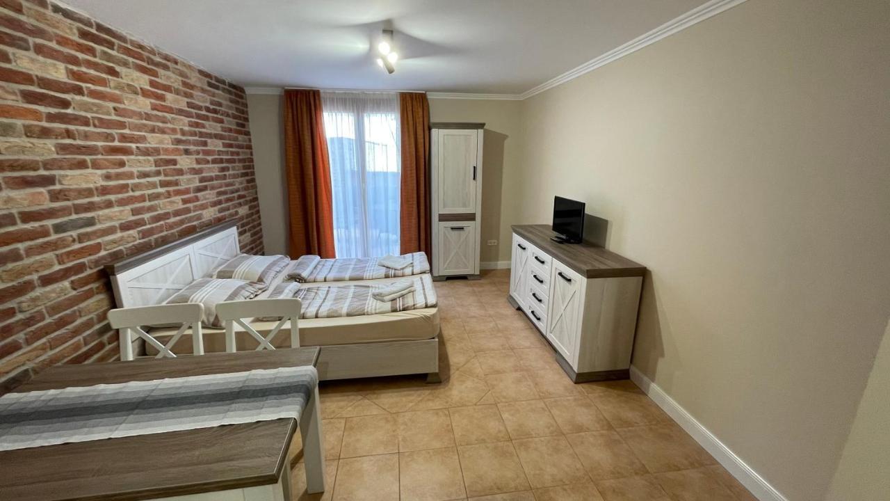 Dalma Apartment Gyula Exterior photo